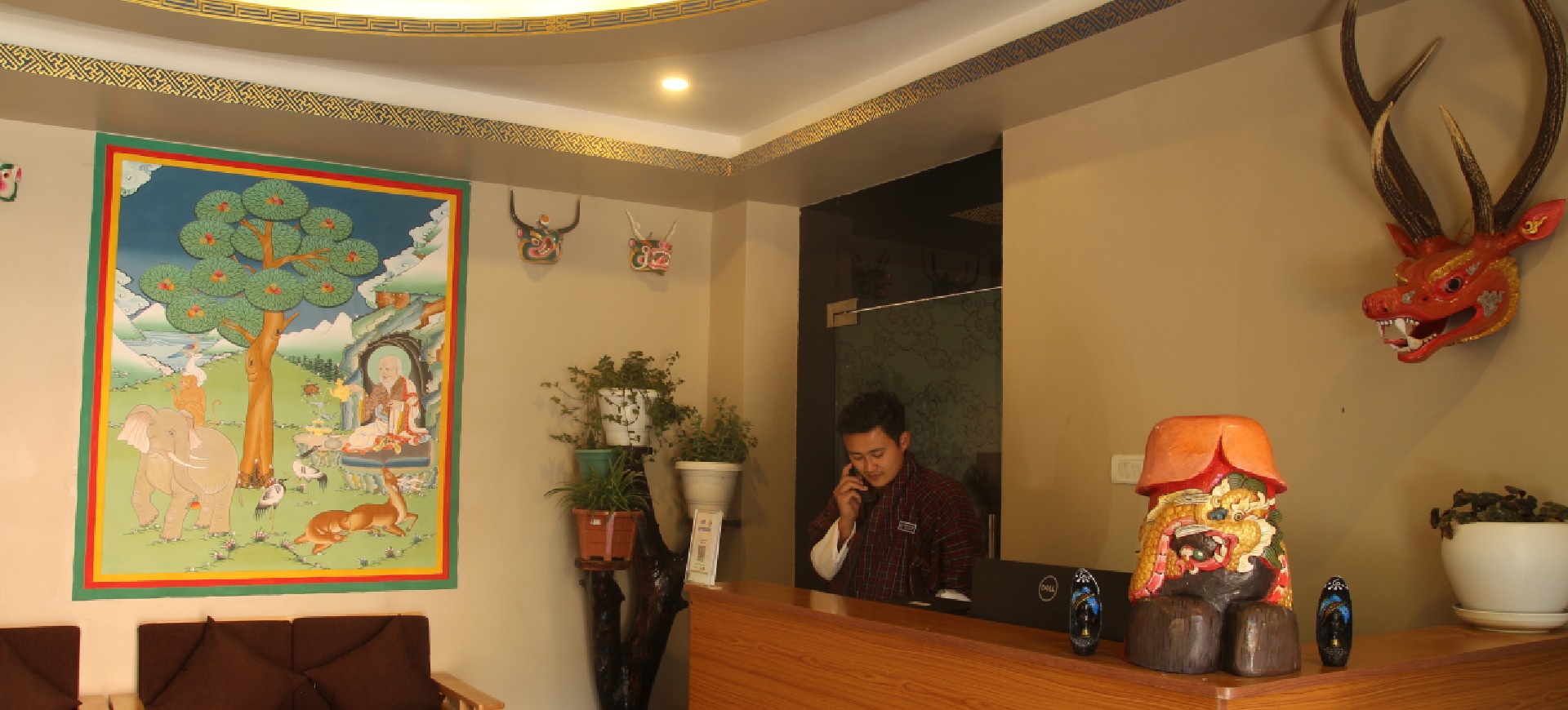 Indescrible Luxury<br>Ratna Samphel Inn